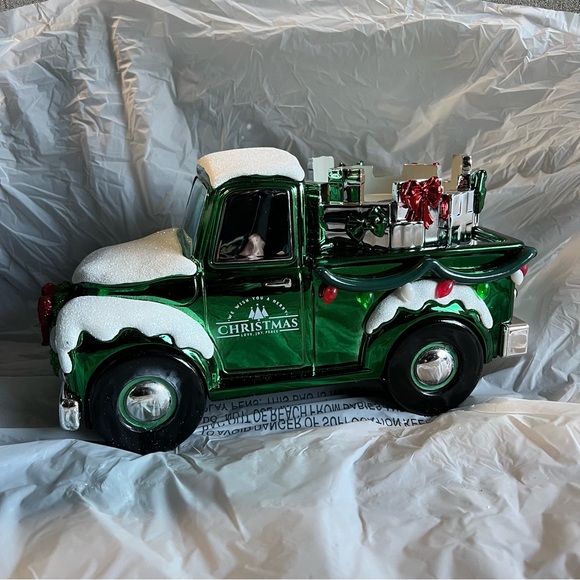 Bath & Body Works Holiday Candle Holder - Picture 4 of 9